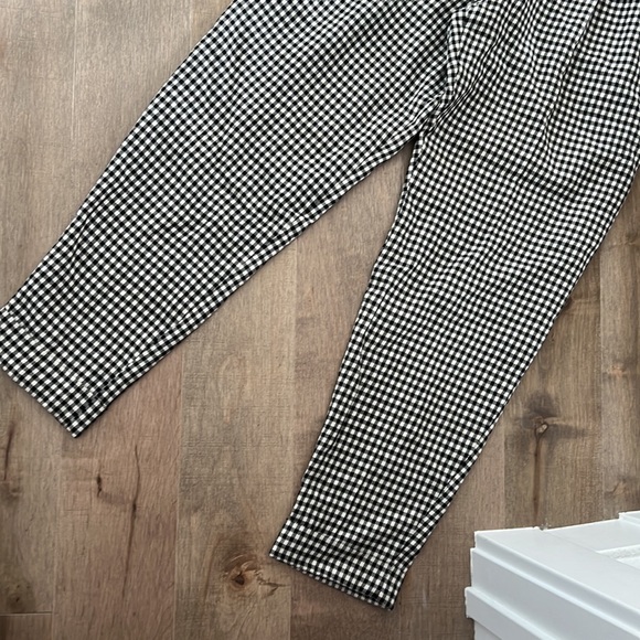 Plaid high waisted wool blend pants, size 8 - Picture 2 of 6